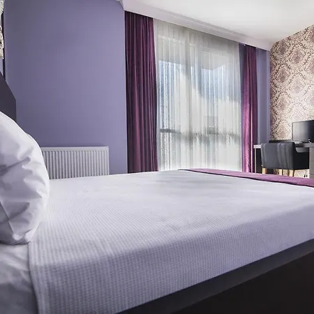 Bossuite Maltepe Hotell