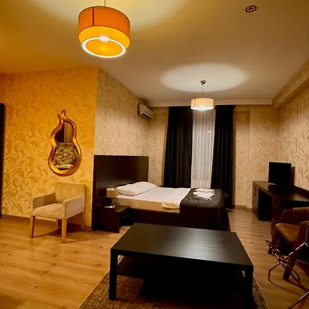 Bossuite Maltepe Stambuł
