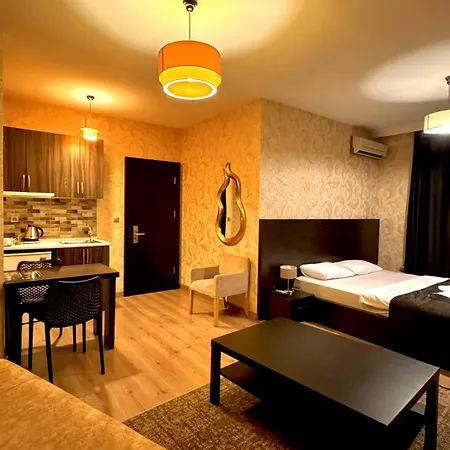 Bossuite Maltepe Istanboel