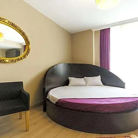 Bossuite Maltepe 3*