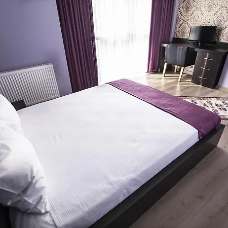 Bossuite Maltepe Istanboel