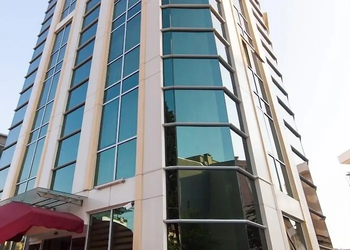 מלון Bossuite Maltepe 3*