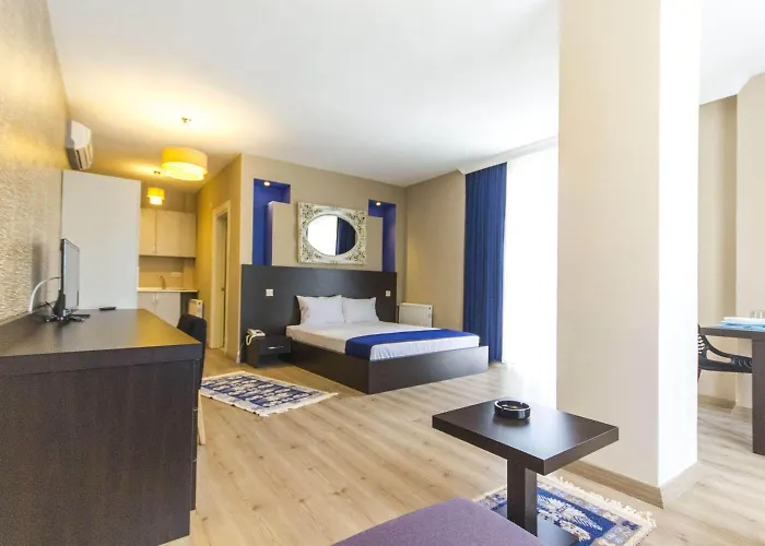 Bossuite Maltepe מלון 3*