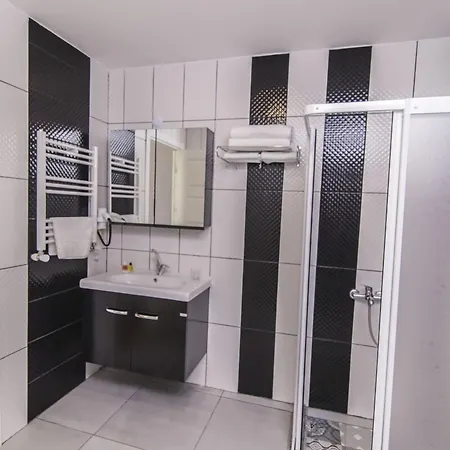 Bossuite Maltepe 3*